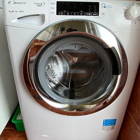 아파트 Homey With A View *